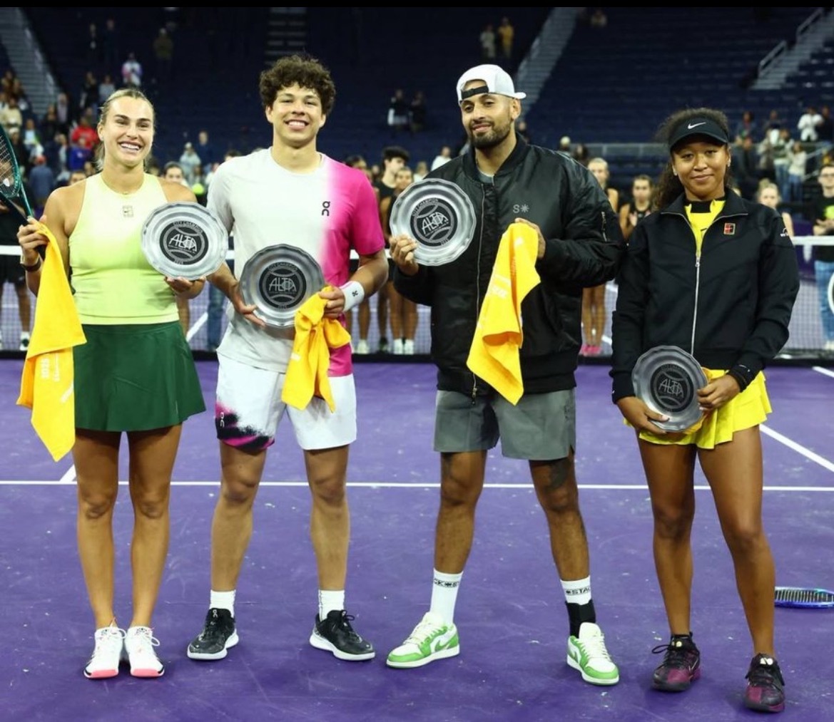 网球talking大会 亚特兰大杯表演赛于昨日举行。萨巴伦卡击败了大坂直美，谢尔