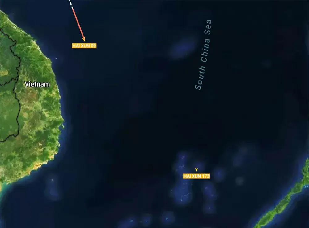 我国海事局两艘大型船正在开往牛扼礁，准备拆除菲律宾当局非法设置的导航浮标。

据