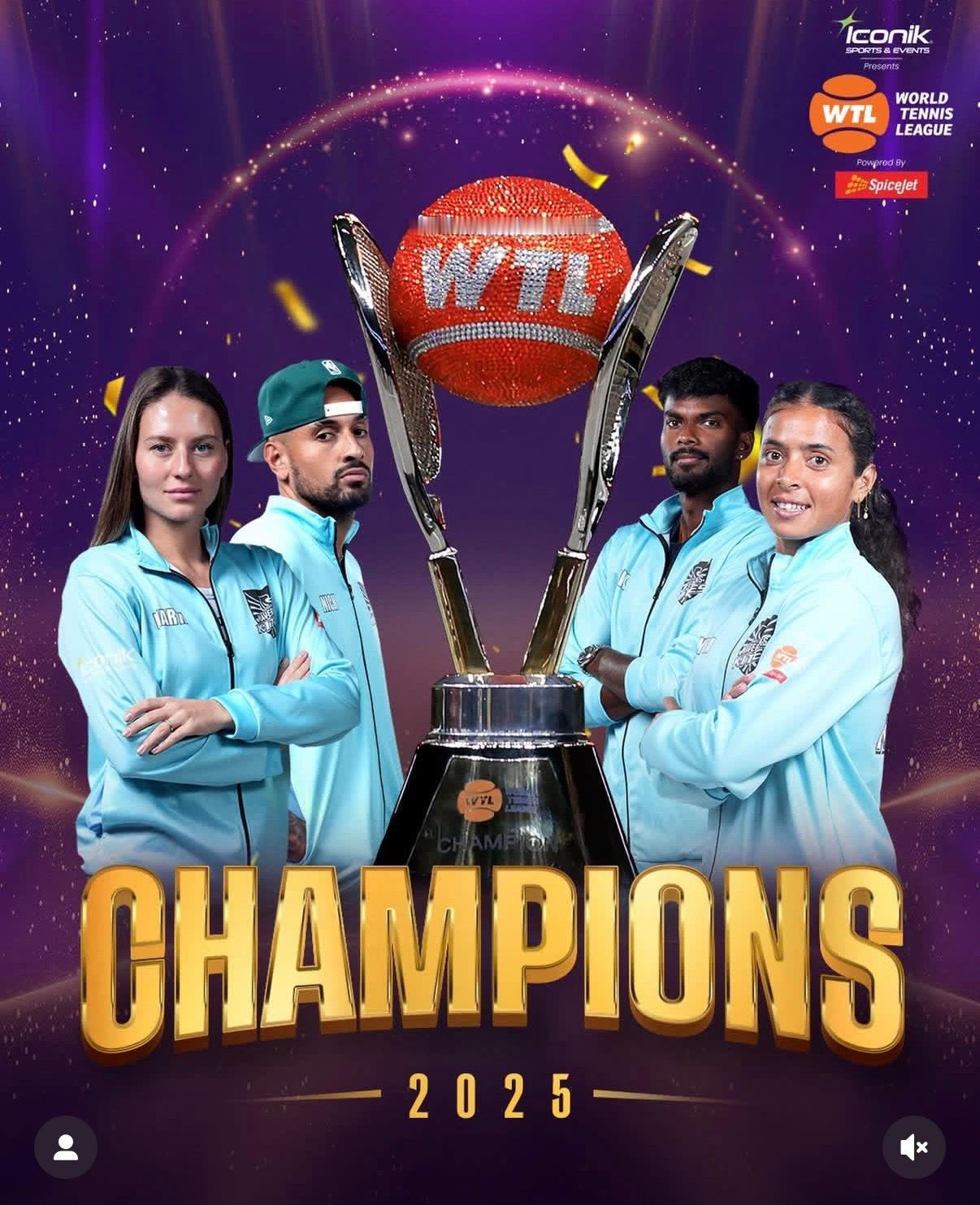 在印度举办的世界网球联赛表演赛，克耶高斯、科斯秋克领衔的队伍夺冠。梅总的三场单打