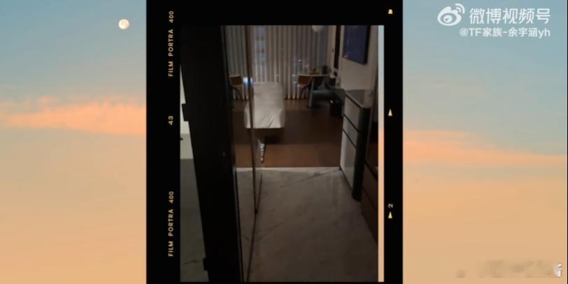 余宇涵的工作记录  余宇涵的工作记录将新音舞台的精彩与他的日常生活完美结合，每次
