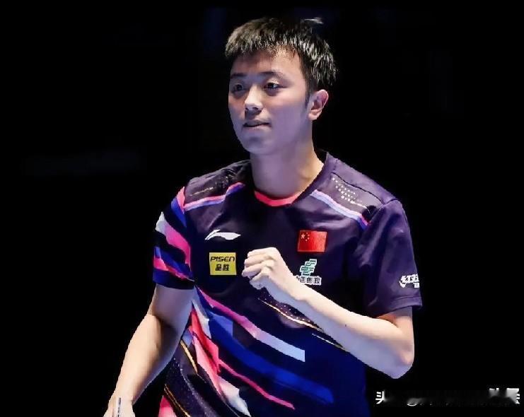 新加坡大满贯赛男单1/8决赛：
  陈垣宇VS雨果。
  第一局陈垣宇1：4落后