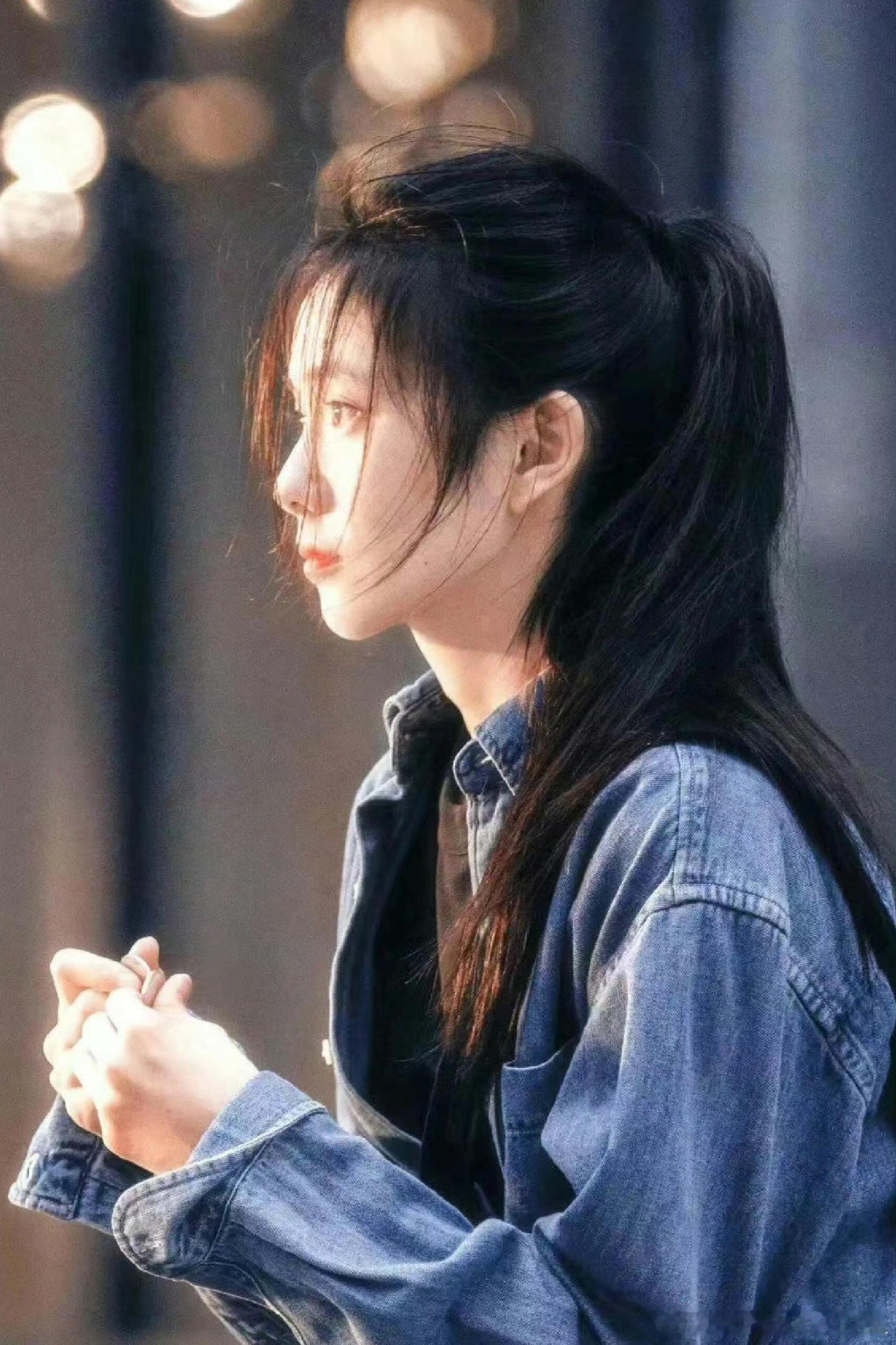 刘浩存掌管高马尾的神 存子搭配高马尾真的很清爽干净 