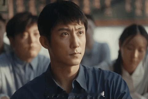 黄景瑜黄景瑜老辈子大学生就是清澈 从硬汉到书生，黄景瑜的转型太让人惊喜了！那种骨