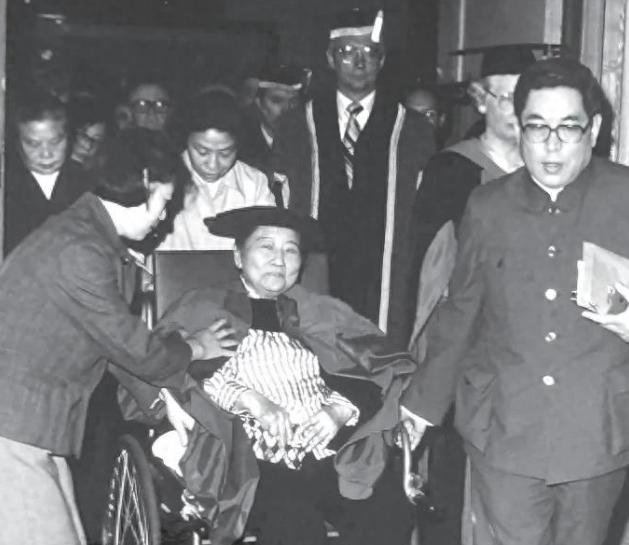 引言
本文参考资料来源：《炎黄春秋杂志社》对周幼马的采访。
周幼马，是美国医生马