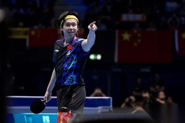 国乒这冠拿的

我鸡皮疙瘩都起来了

你敢信这是国乒男团近20年最难的一次卫冕战