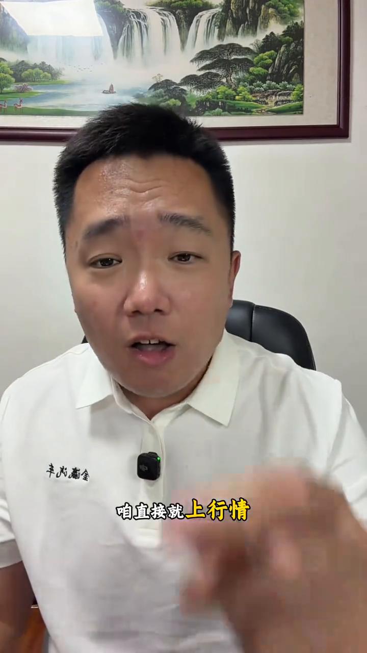 丰田卡罗拉九月份降价第一炮，看完你在买？
丰田的卡罗拉曾经的神车，在九月份的第一
