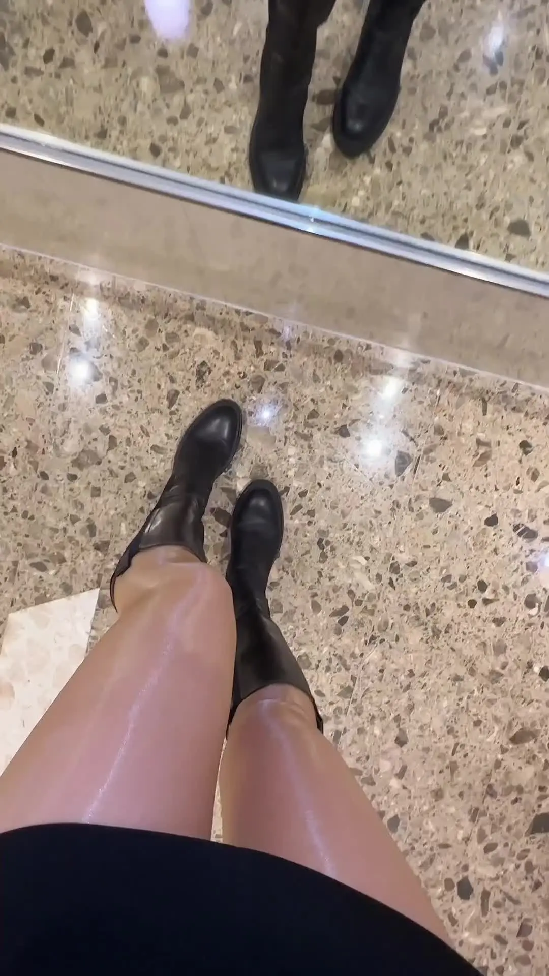 美不美看大腿