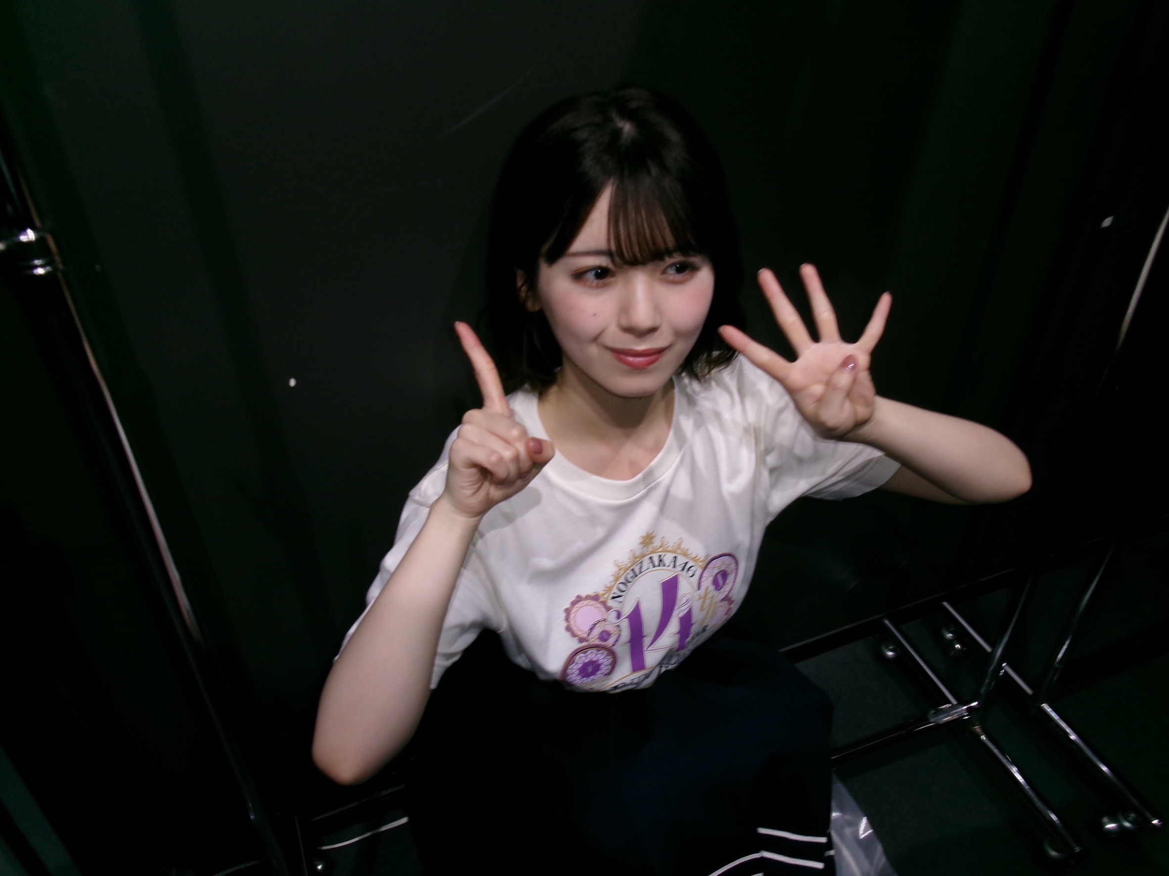あやめん「梅さん、みててください。梅さんが大切にしていた乃木坂、守っていきます。