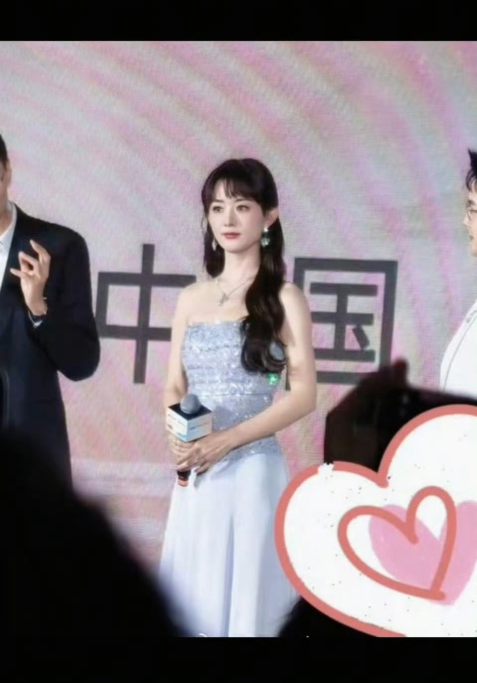 赵丽颖今日非公开活动生图路透🈶礼    服丨Nicole + Felicia2