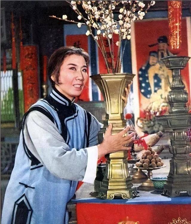 侬好上海呀
越剧发源于浙江嵊州，后来越剧不断改革和发展，越剧几乎所有的著名越剧表