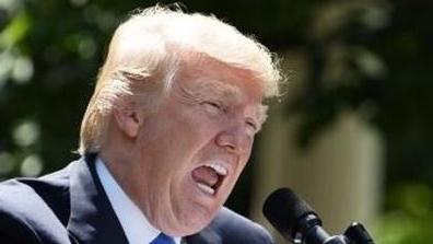 特朗普对台军售：演的是保护，赚的是黑金，终局是自取其辱
 
特朗普3月13日公然