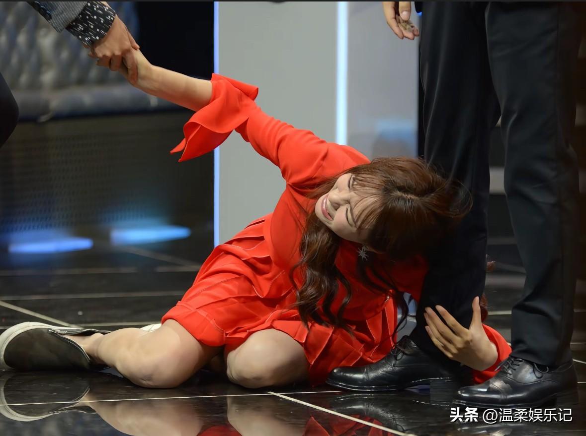 敢做秀，豁得出去，才能成角！