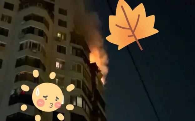 当地时间2月3日，乌克兰总统泽连斯基在其官方社交平台发文称，当天俄军用70余枚导