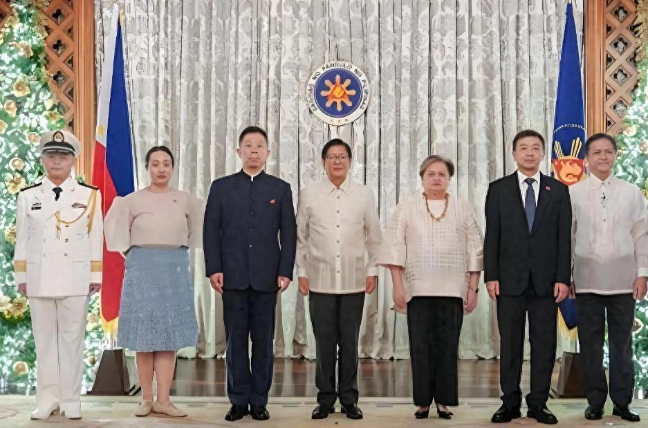 菲律宾突然对中国公民敞开大门，说走就走的旅行真的来了？但背后这波操作，到底图啥？