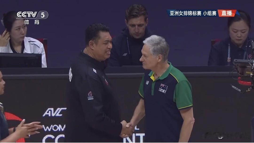 亚锦赛泰国女排3-0横扫澳大利亚女排。
   北京时间8月21日下午，2026年