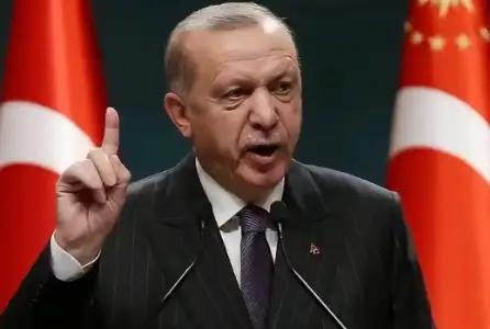 土耳其总统埃尔多安再度警告以色列，称如果继续攻击黎巴嫩，土耳其将与以色列开战。此