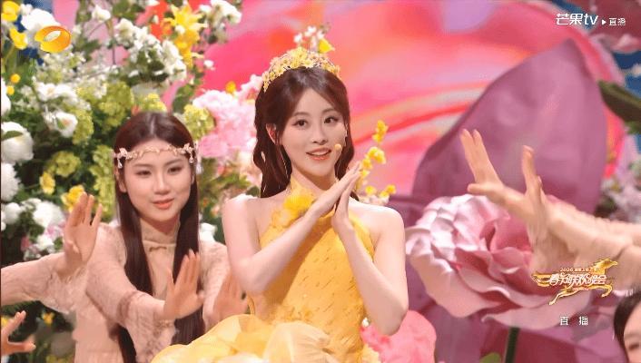 祝绪丹祝绪丹美商 请办班吧，这几套都太好看了，能把自己融进每个风格里，还有什么风