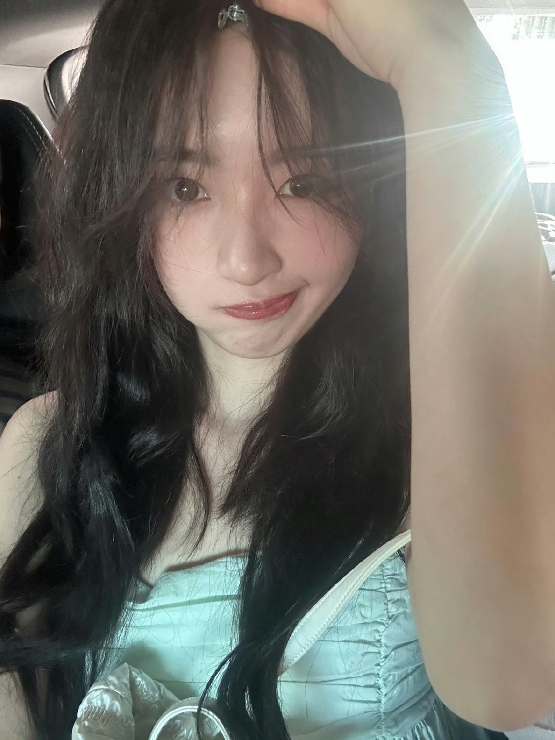 邓恩熙[超话] 青苹果味的恩熙妹妹诶🍏～ ​​​