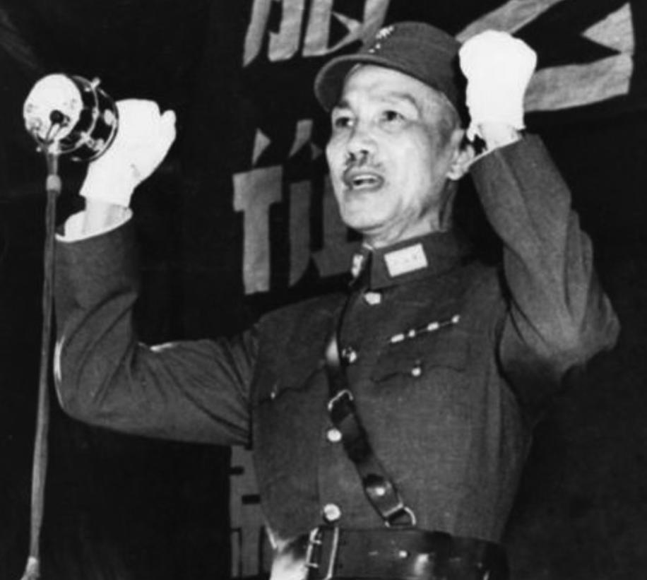 蒋介石曾说，如果没有西安事变，自己只差了两个星期，就可以把红军全部消灭！他为何能