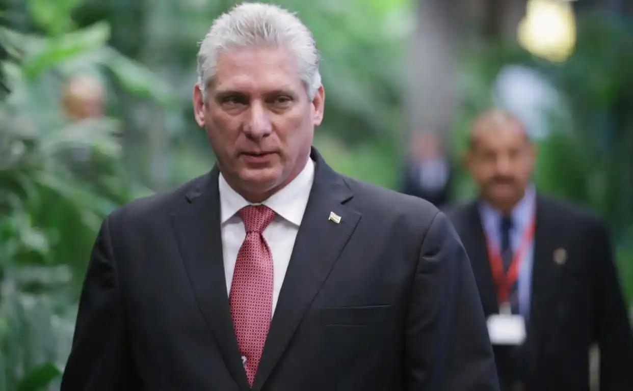 古巴已经顶不住了！
 
就在最近，古巴总统卡内尔在国家电视台上公开表示，面对美国