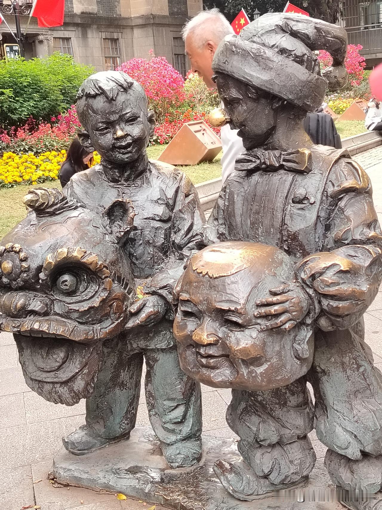人衰老在我身上的表现

  年龄增大，是人走向衰老，走上人生终点的重要象征和定量