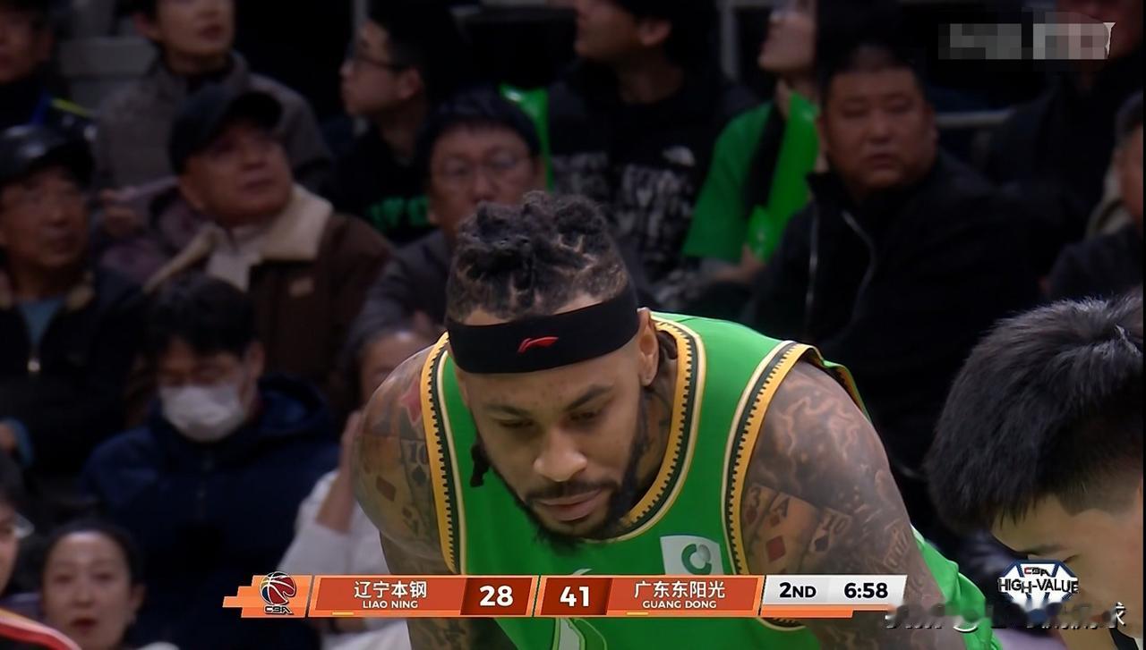 辽宁本钢外援莫兰德真是太懂事了，他不忍心对旧主痛下杀手！在今天辽宁本钢主场迎战广