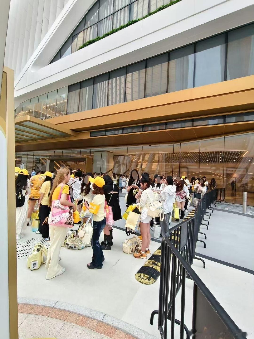 top演唱会人气top澳门演唱会人气 top演唱会人气，燥候舞台咯 