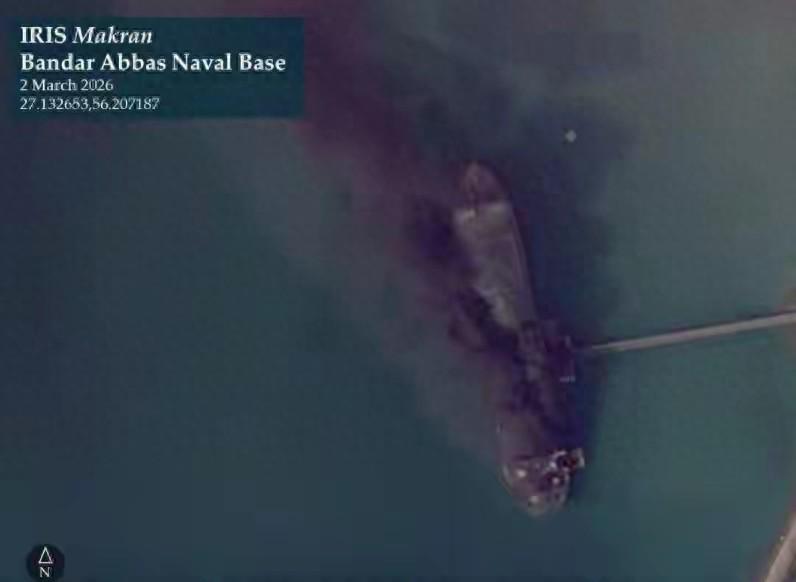 波斯湾浓烟弥漫！伊朗巨舰遭袭损毁，87 人遇难，涉事关联引全网猜测

伊朗海军接