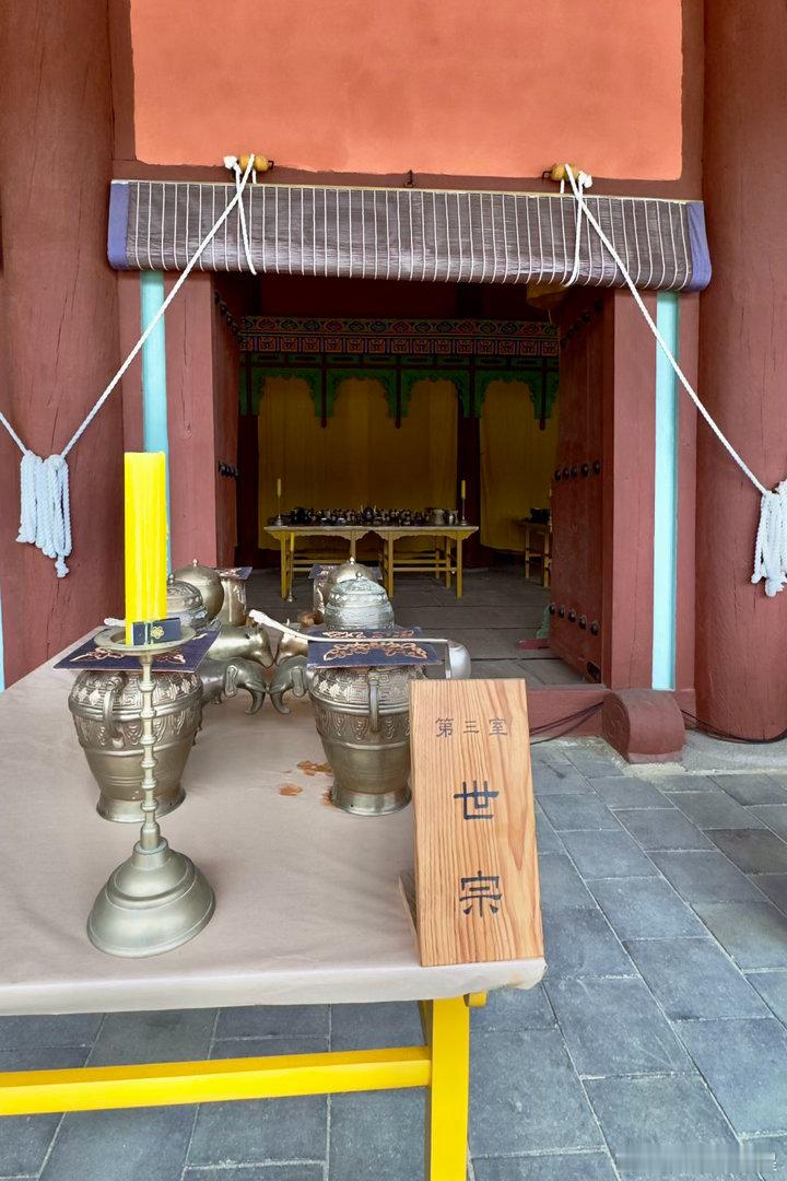 宗庙正殿登殿参观。韩国国宝，世界文化遗产。宗庙是李氏朝鲜王朝（1392—1910