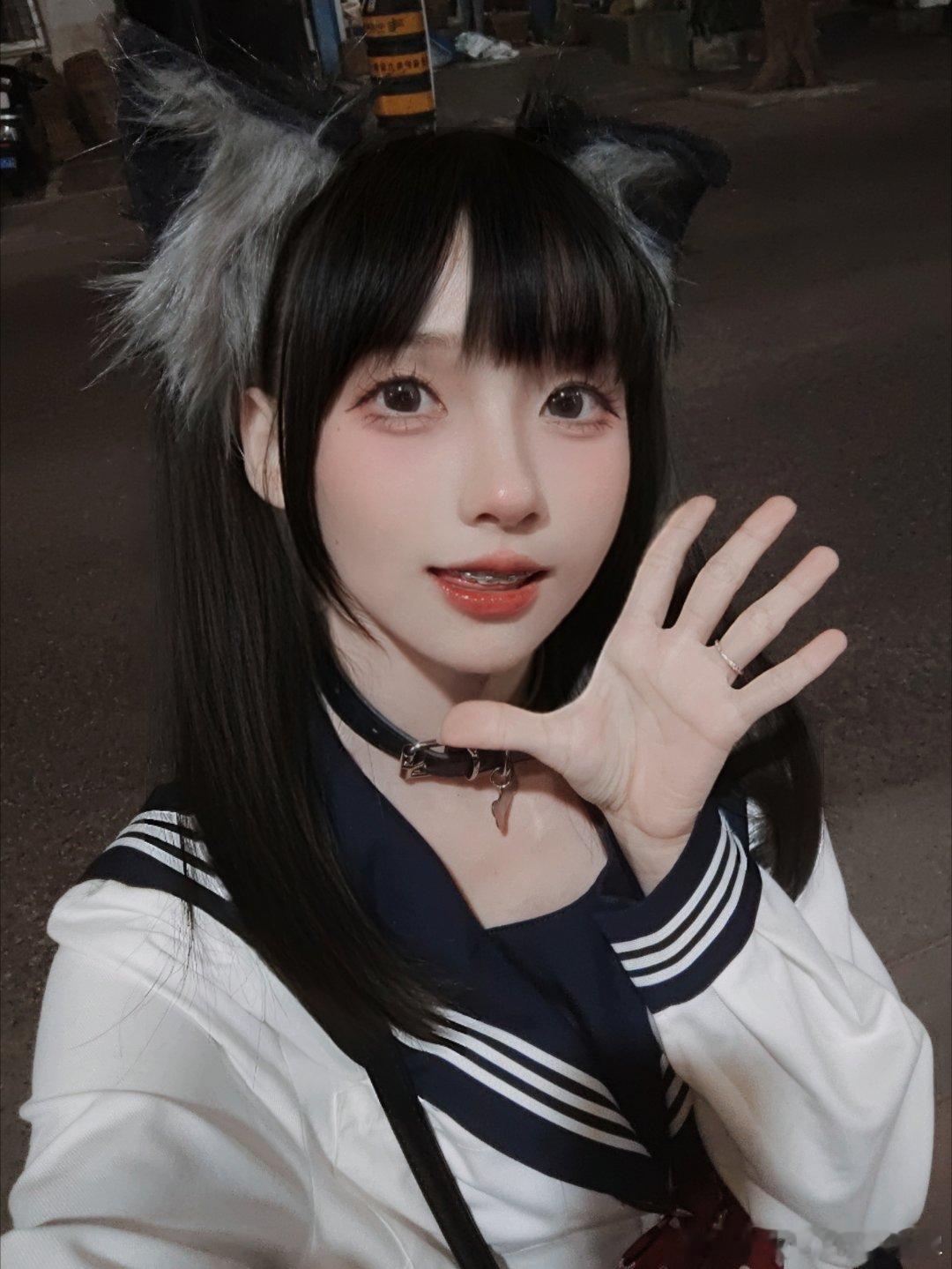 老婆开门！我和那些男的不一样，我是女的！ ​​​
