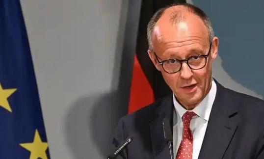 当众打脸，德国总理炮轰特朗普！
 
3月22日媒体爆料，德国总理默茨当众放话：这