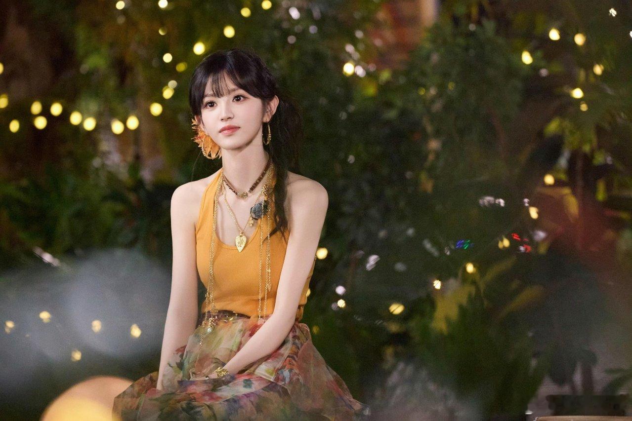 工作人员评田曦薇忙忙碌碌寻宝藏 谁懂这种双向的好感有多珍贵，PD特意出来分享的r