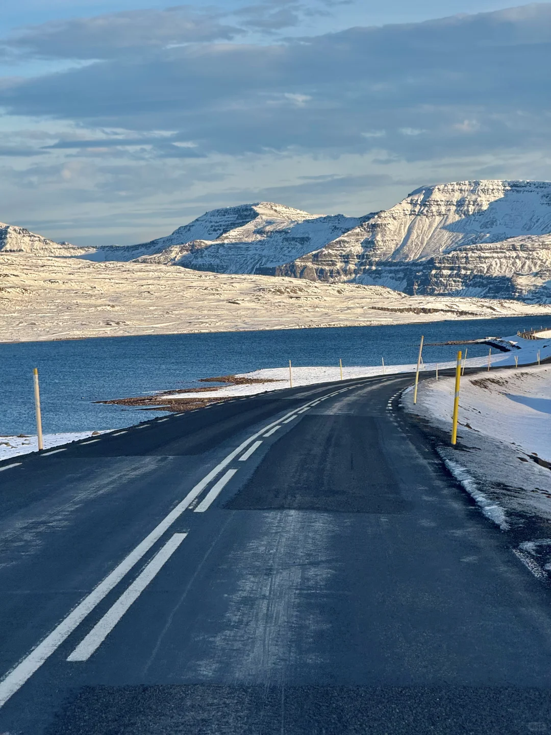 在冰岛🇮🇸被中国没有的峡湾地貌美哭😭🏔️