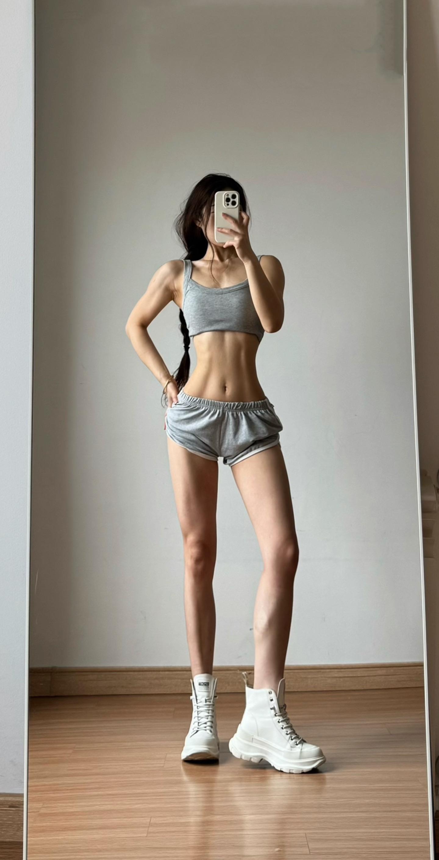 如果要问天赋是什么
我只会回答七年如一日的重复与坚持