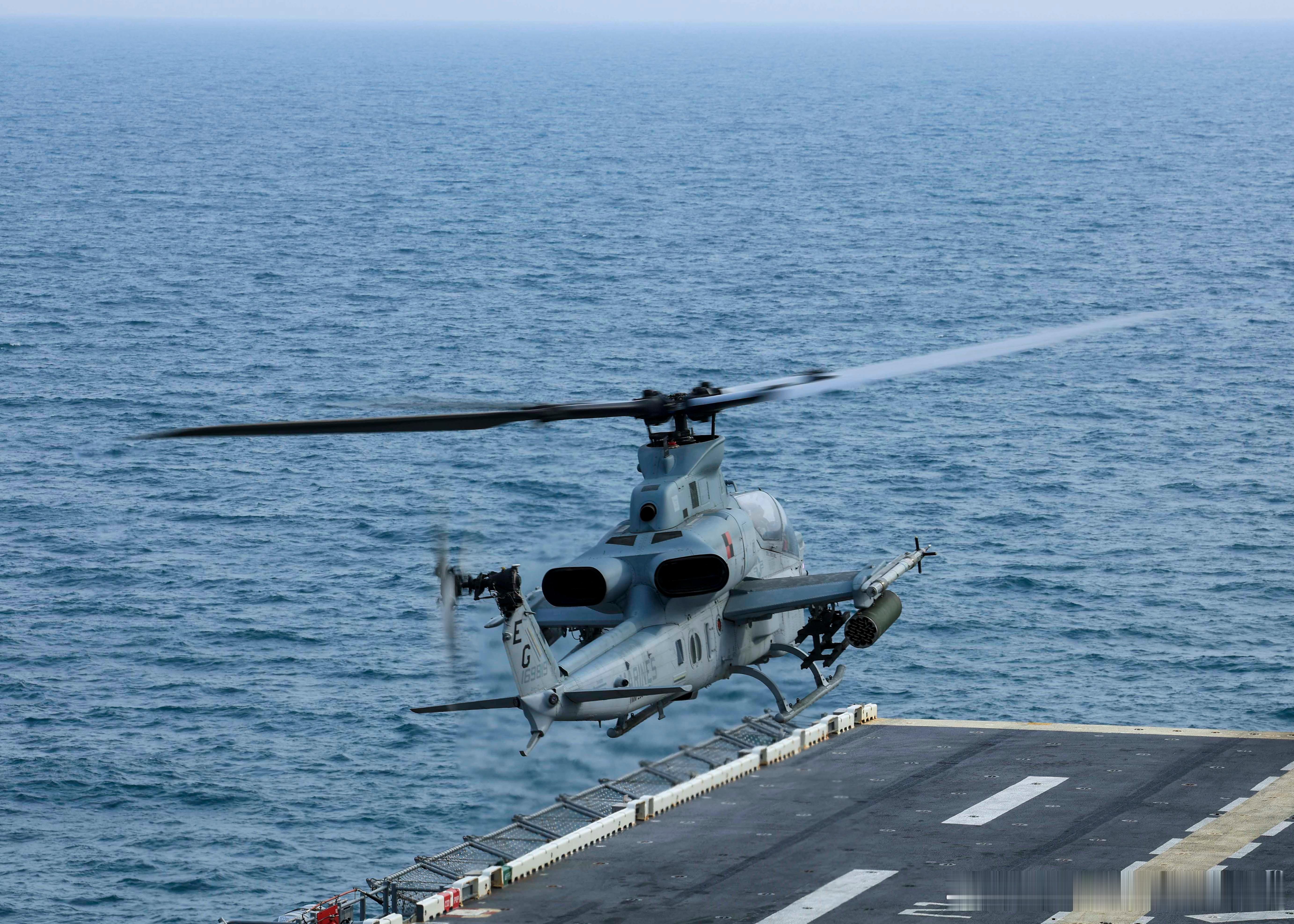 2025年5月16日，大西洋，USS Iwo Jima (LHD 7). ​​​
