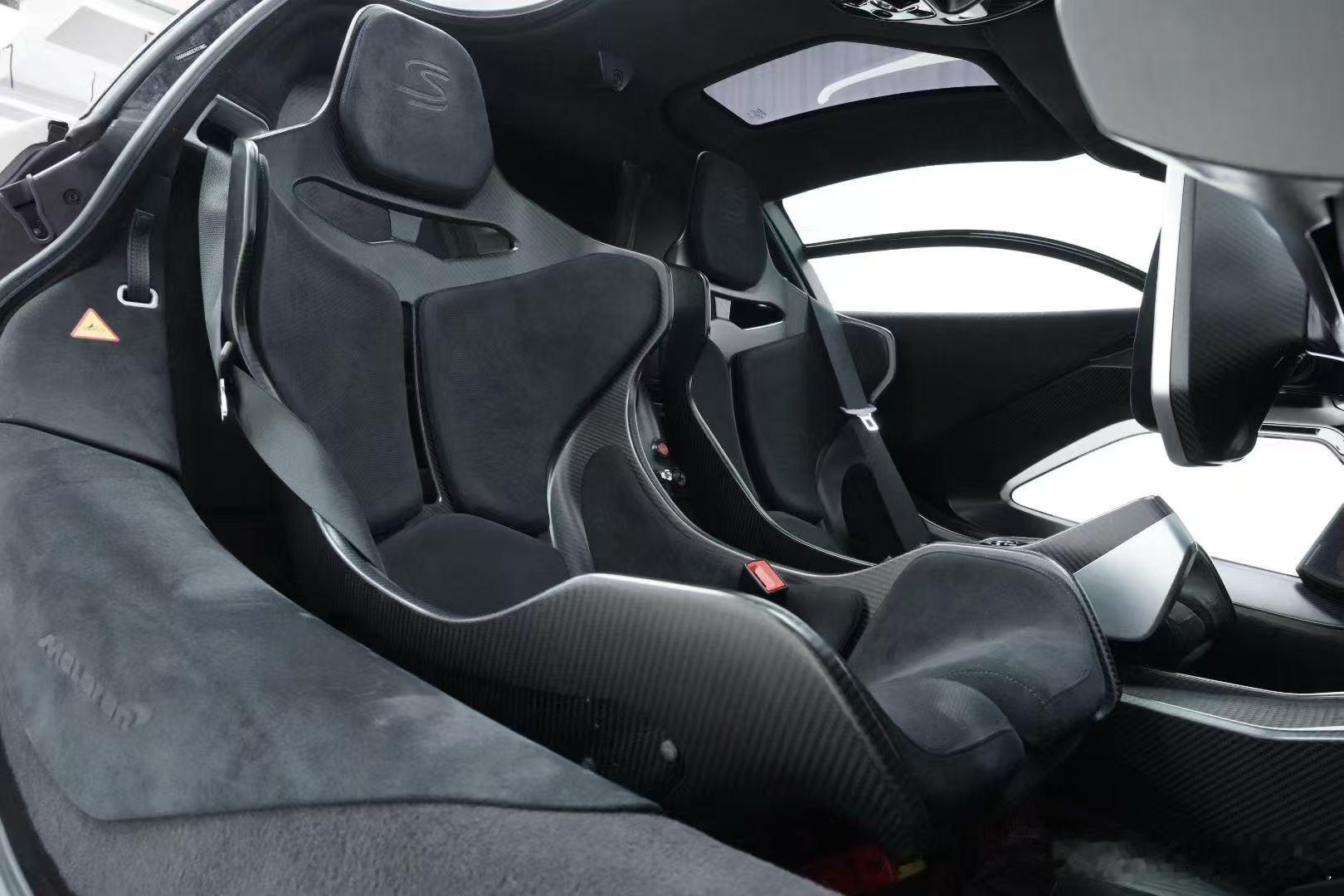 迈凯伦塞纳 特殊配色、加急寻伯乐、25年上牌，4000公里 ​​​