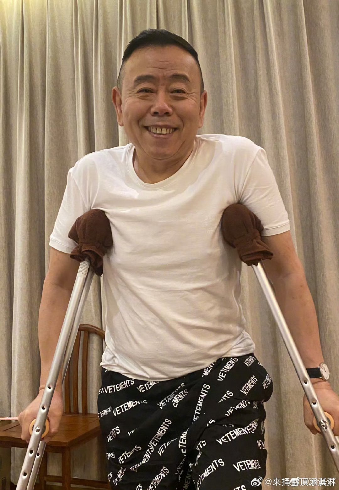 去潘叔家吃顿饭英语张嘴就来 不用死记硬背，去潘长江家吃顿饭，英语张口就说！ 