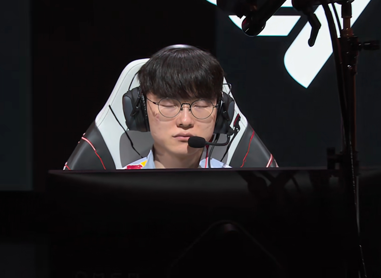你搞什么？ BLG让一追二T1Xun龙之子BLG对战T1
