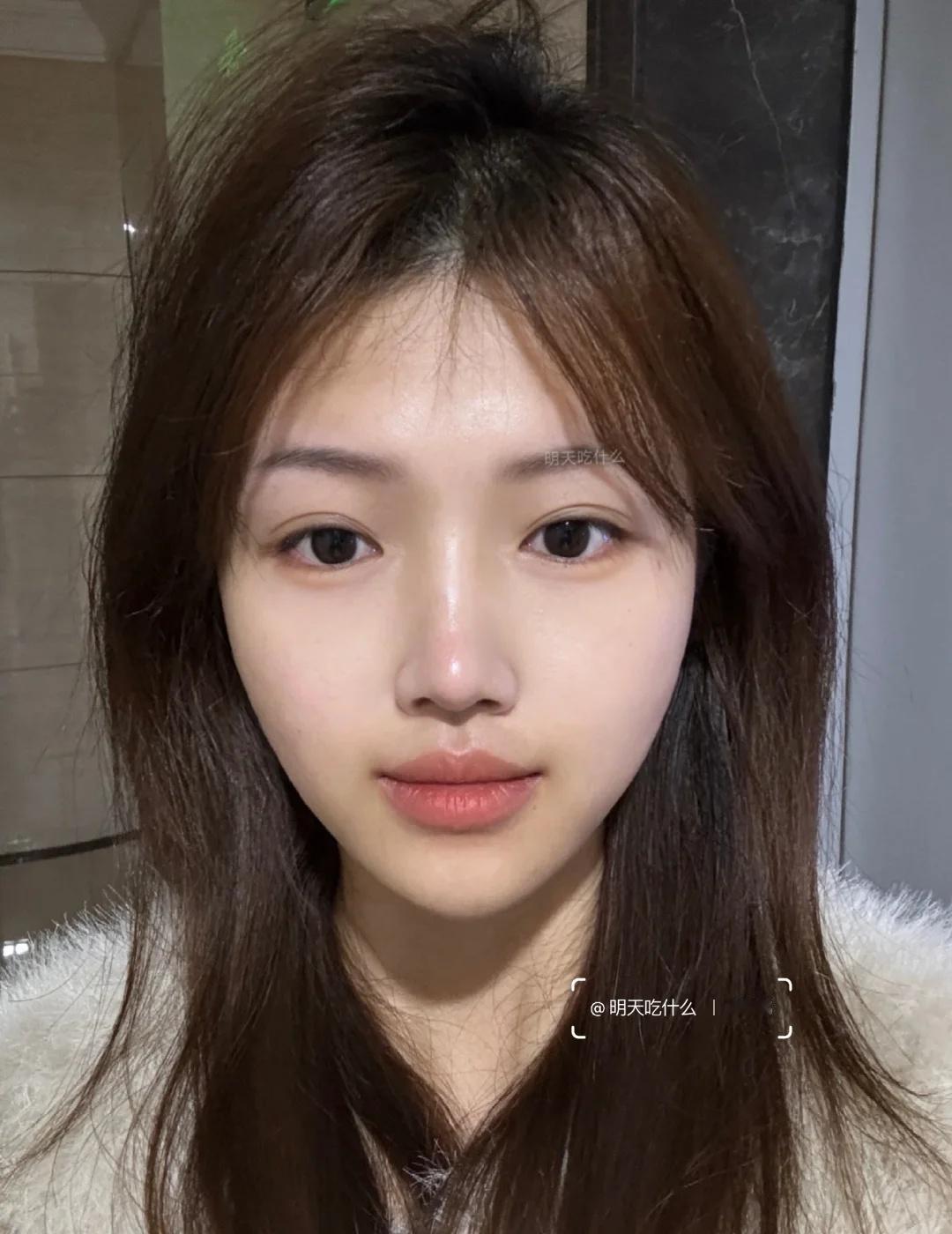 biu完真的爱上自己了
真的超级惊喜啊！感觉我整个人精致年轻了好多，现在能看出我