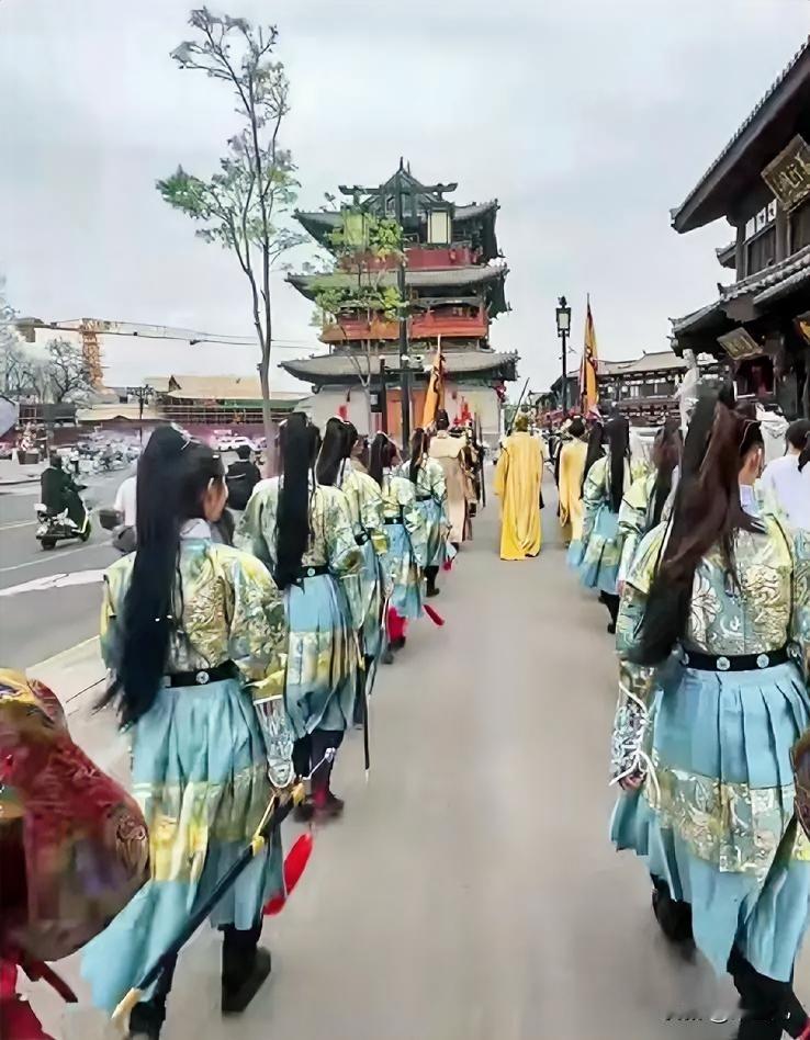 全网游客都在夸大同，
听听他们是怎么夸的？
北京游客最多，
北京游客说：
大同停