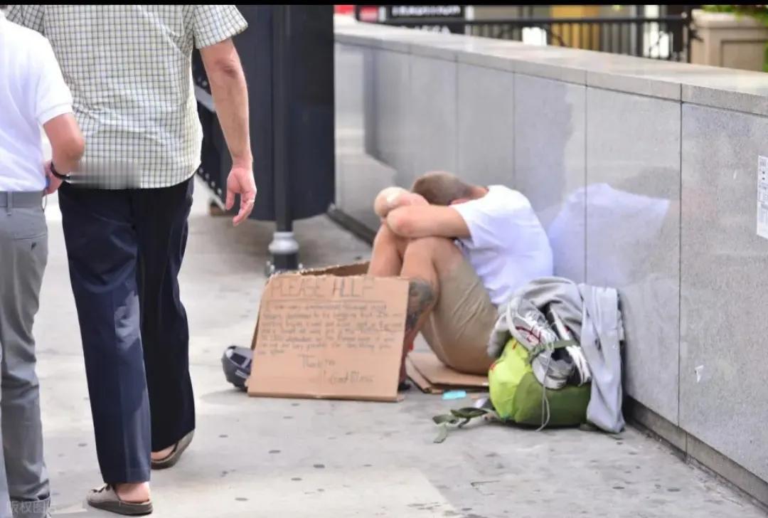 当美国“斩杀线”成为热词火爆全网
        “斩杀线”引起热议，美西方的普