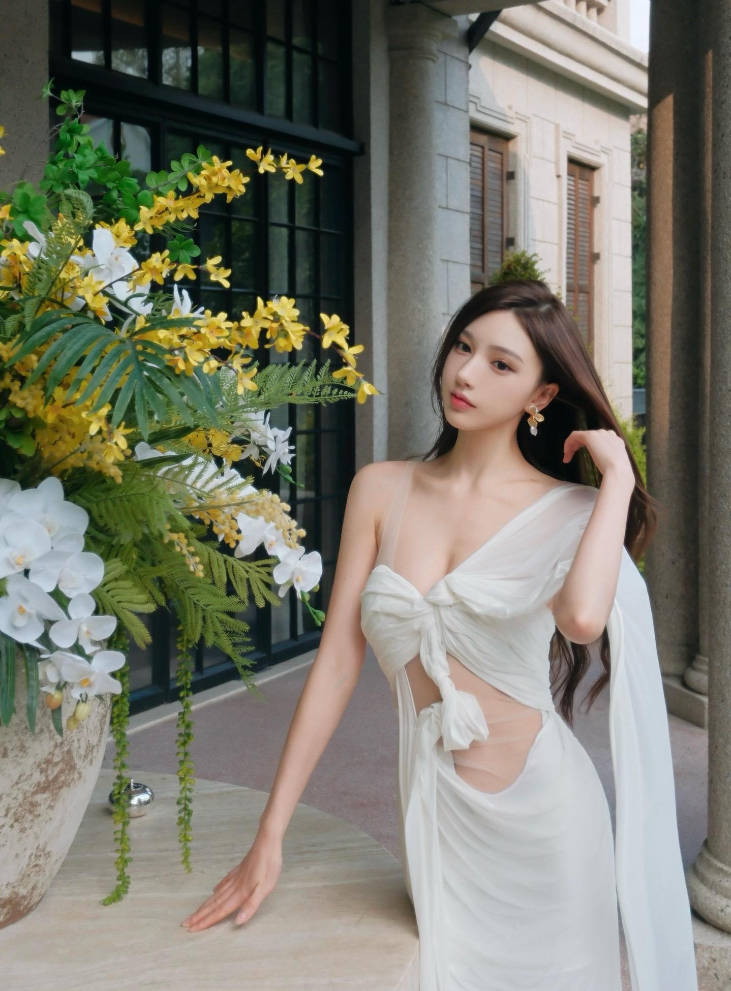 美出高级感 简约又性感的辣妹穿搭 做一个精致优雅的女人 穿出自信穿出美丽 穿搭