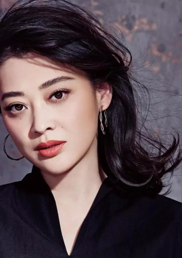 梅婷
素颜
写真