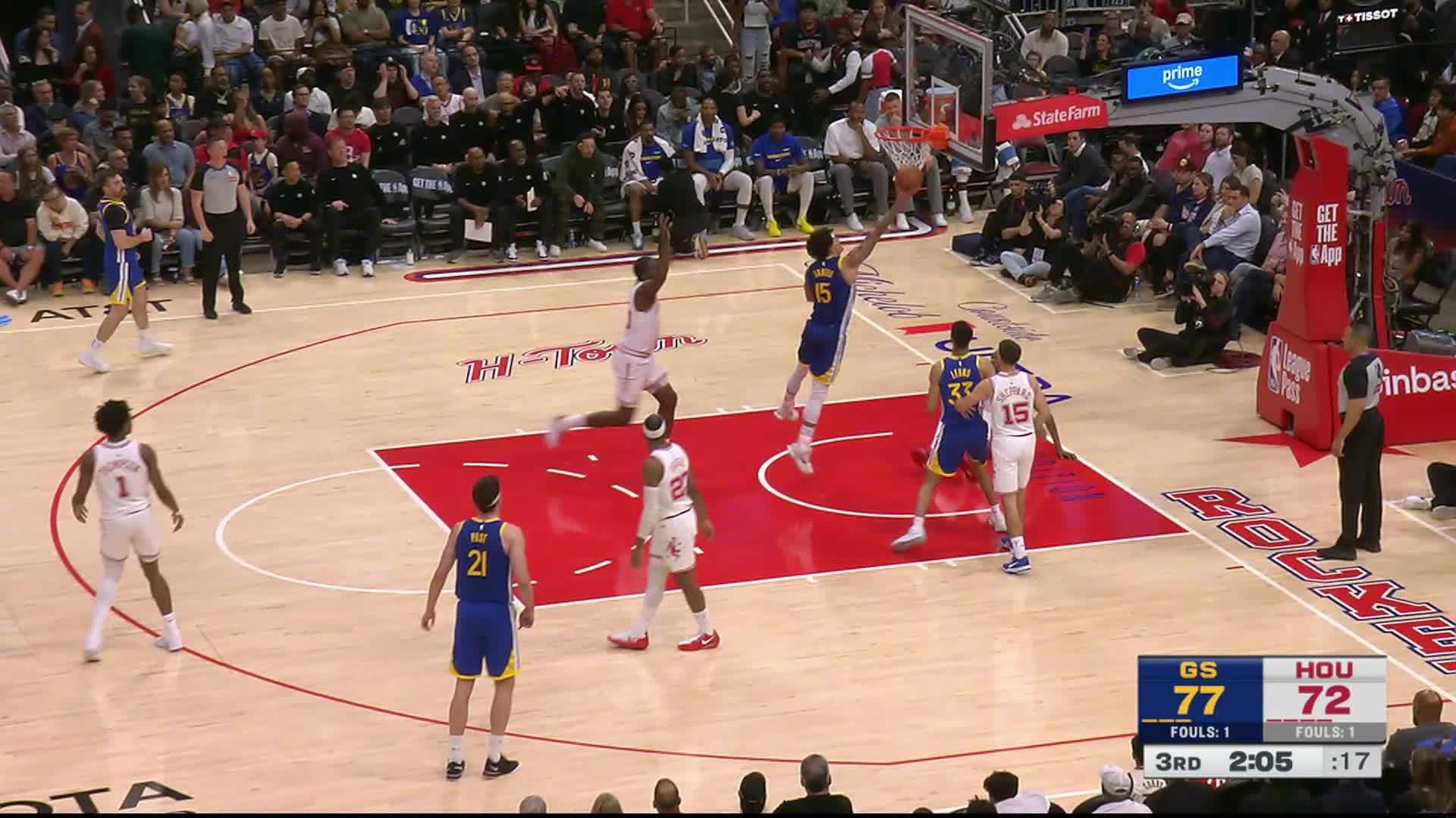 桑托斯冲击篮筐，上篮打进🏀勇士vs火箭