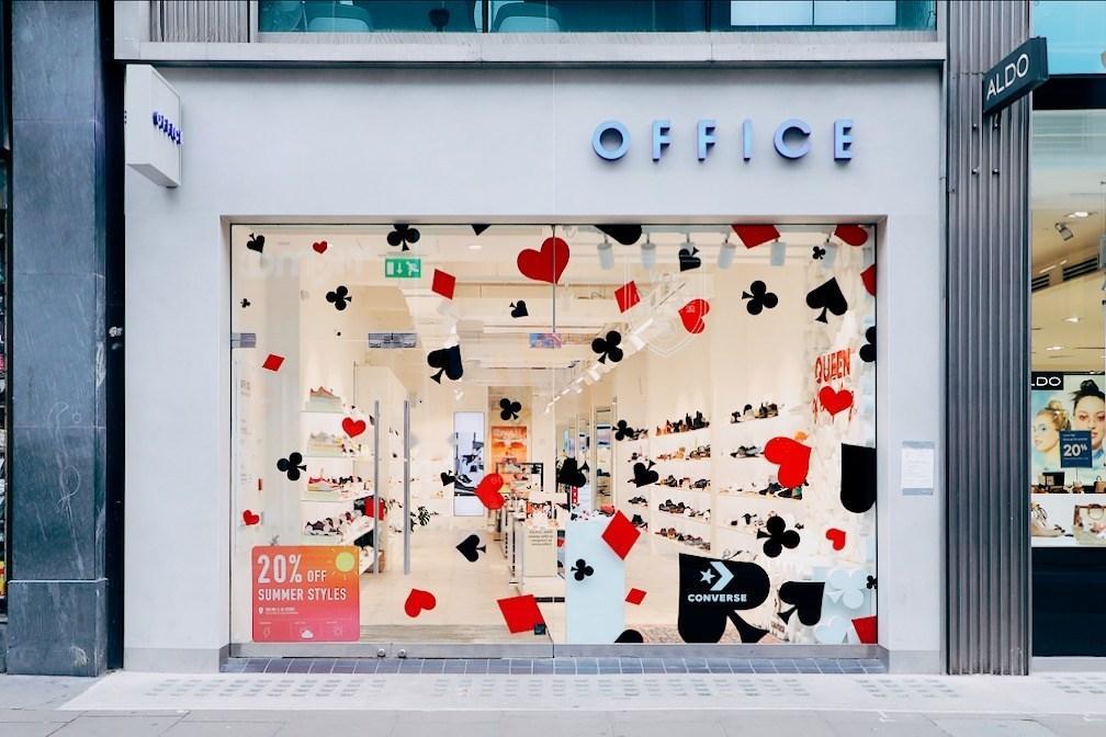 Converse x Office | Oxford Street球鞋陈列欣赏 