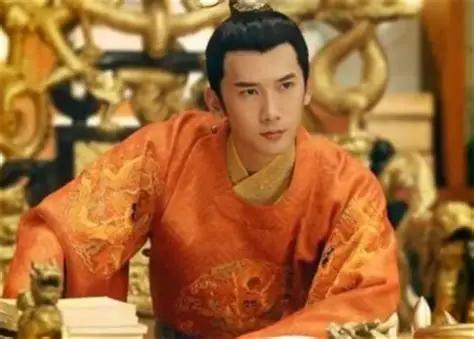 1521年，一个31岁的皇帝躺在豹房的龙榻上，身边只有两个打瞌睡的太监。他用尽最