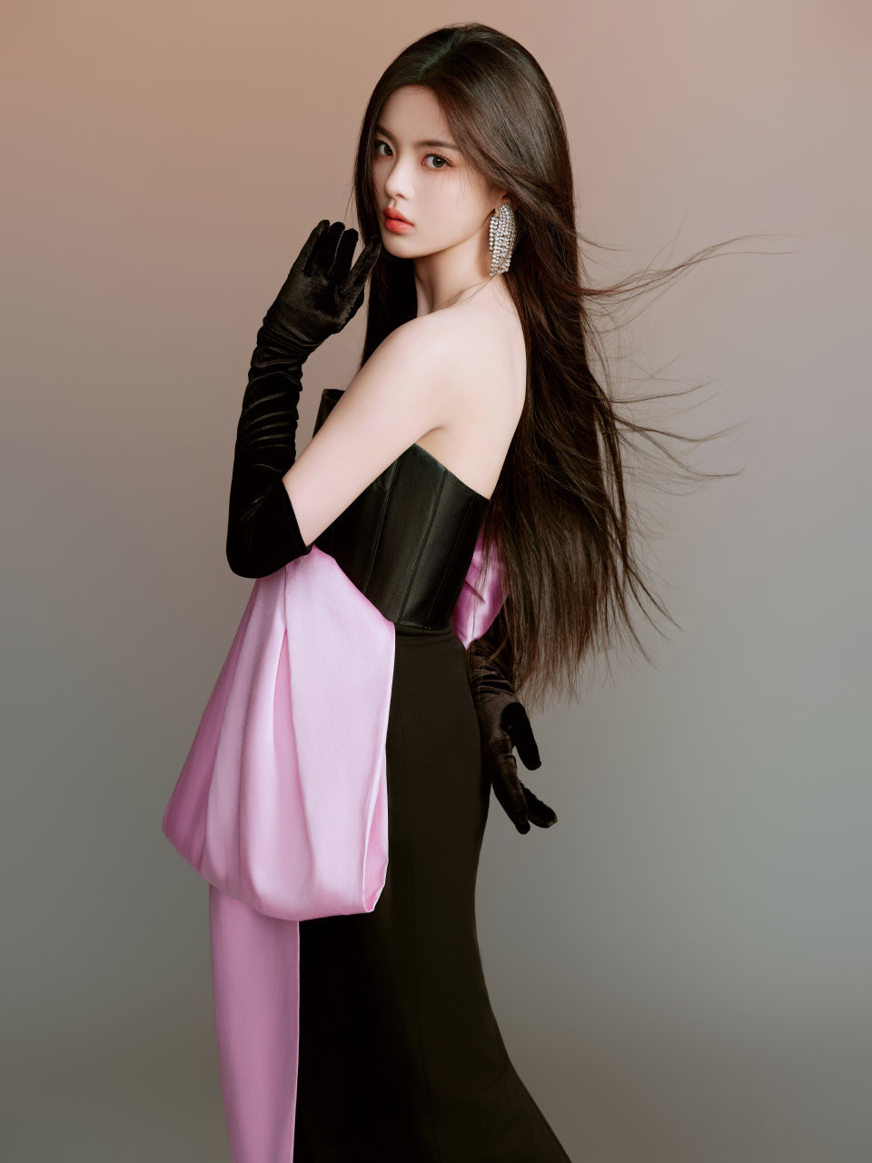 #杨超越[超话]#ycy#杨超越如果奔跑是我的人生# ycy#杨超越陈若华# ?