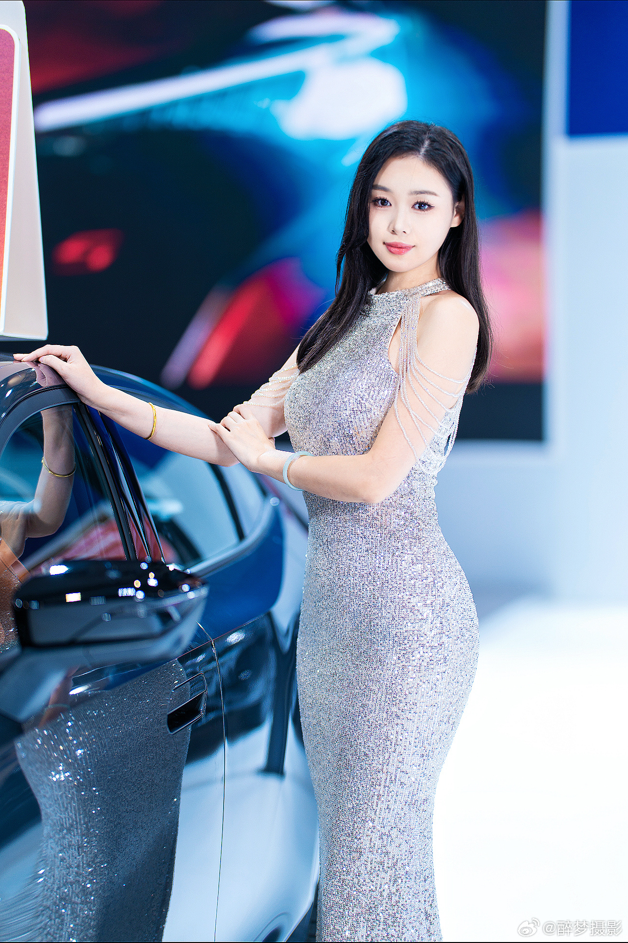 模特返片宝藏摄影博主推荐计划 模特：蕉蕉、小敏活动：佛山车展｜潭州国际车展 备注