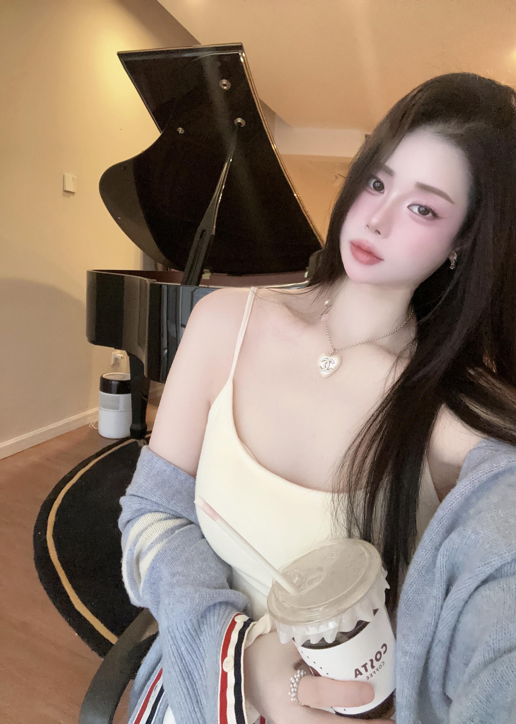 可以为你逃课 前提是你值得。一会儿就逃…