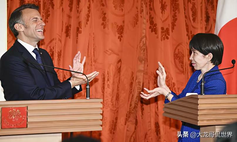 这俩算老几，是演戏还是作戏，竟敢对我核心利益指手划脚？实力配吗，德行配吗，影响配